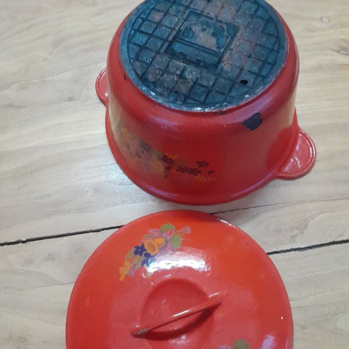 Чугунок эмалированный ссср