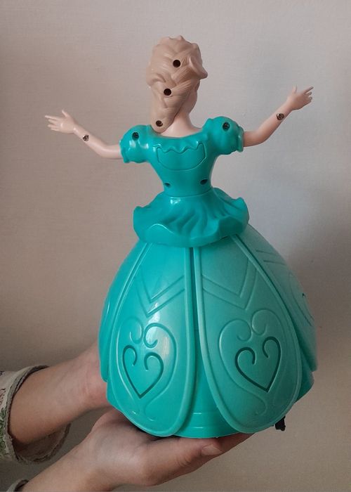Игрушка Эльза 1500 тг
