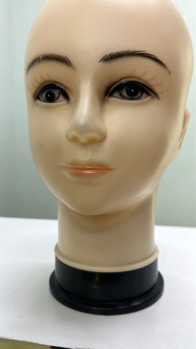 Продается маникен, срочно!