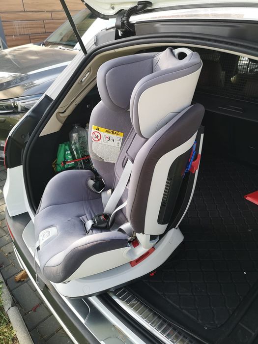 Scaun auto Chicco pt copil