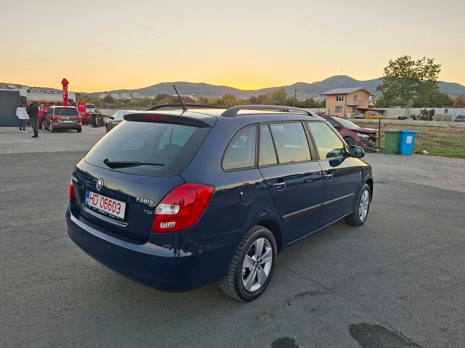 Skoda Fabia Model  Elegante  2013  1.6 Tdi