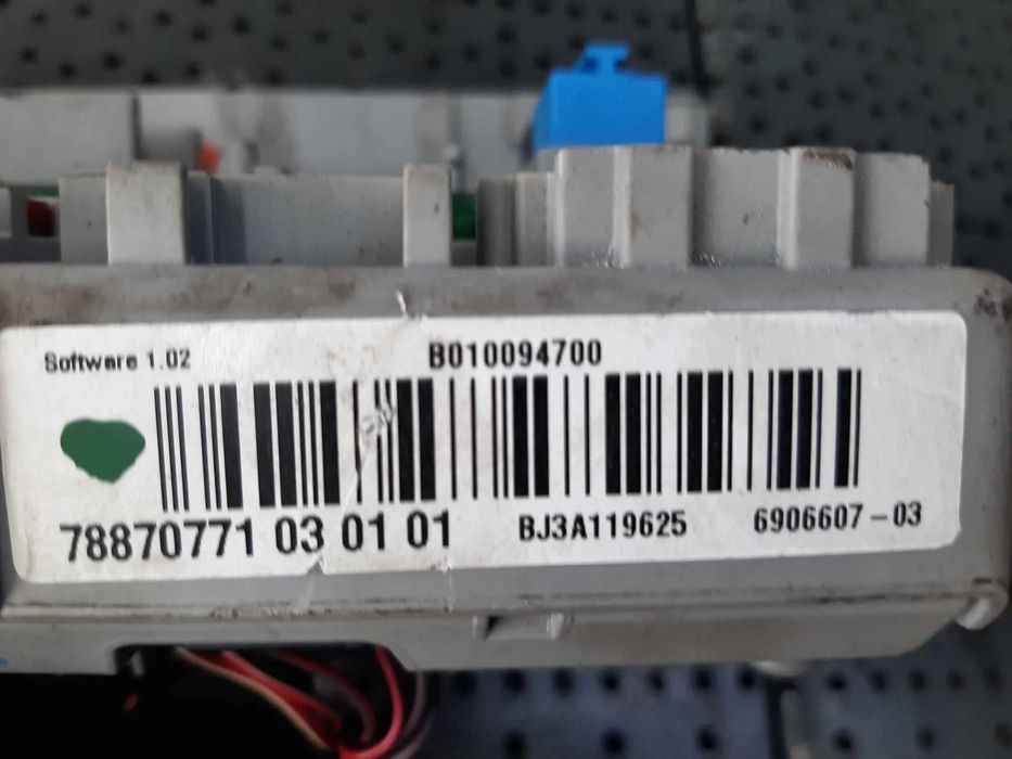 panou sigurante bmw seria 1 e81 e87 seria 3 e90 2.0 d 6906607-03