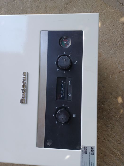 Centrala    Buderus Logamax U042