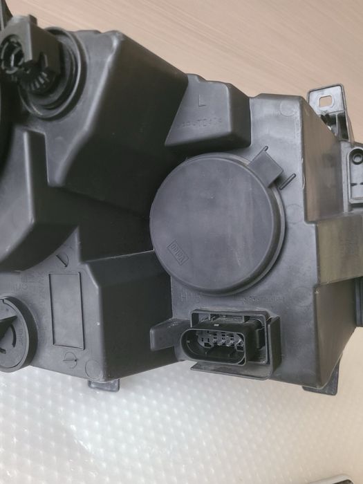 Фар ляв Mercedes Sprinter w910 Спринтер Перфектен