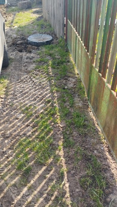 Vând casa bătrânească plus 1425 mp teren,Oarja,Arges