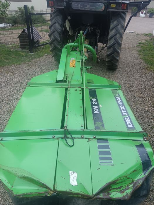 Vând cositoare Deutz-Fahr km24