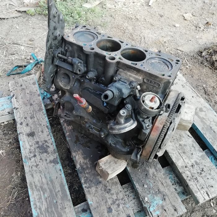 Продам запчасти на пассат б3