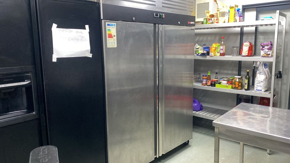 Afacere la cheie de închiriat