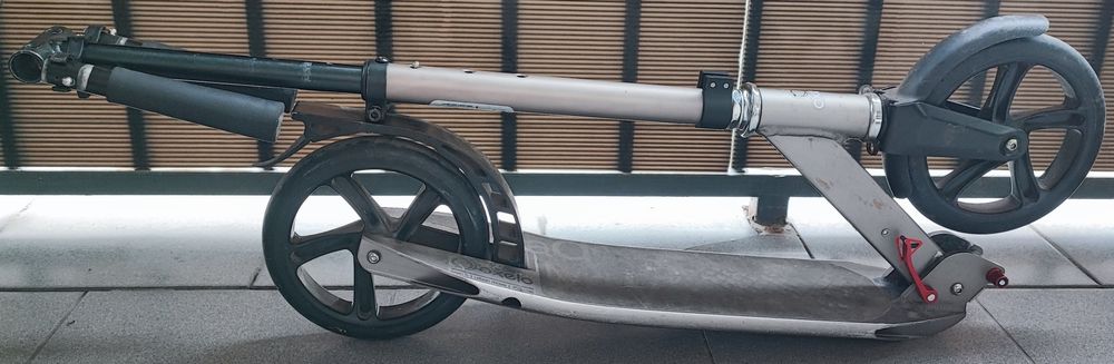 Trotinetă Oxelo Town 5 Grey XL - Pliabilă și Compactă