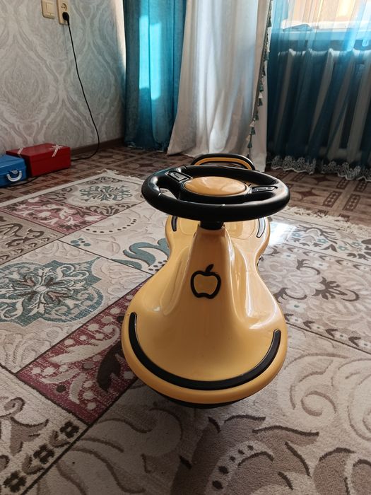 Продам детскую каталку