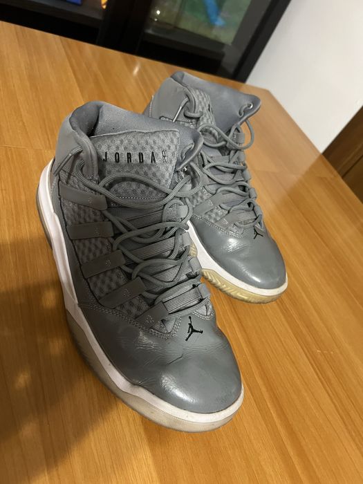 Air Jordan 11 Max Aura