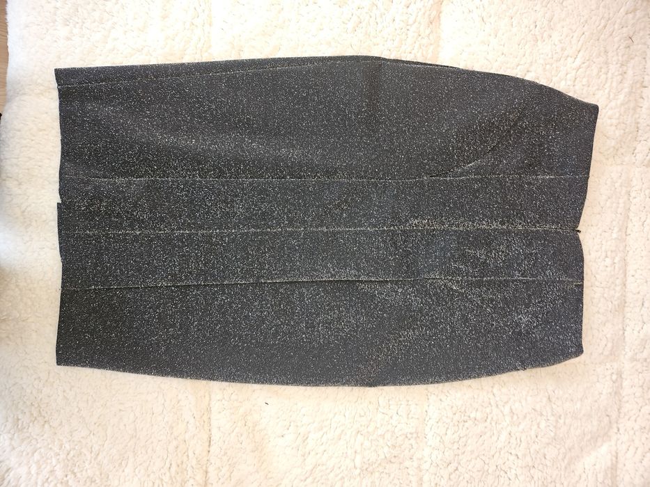 Блестяща елегантна пола