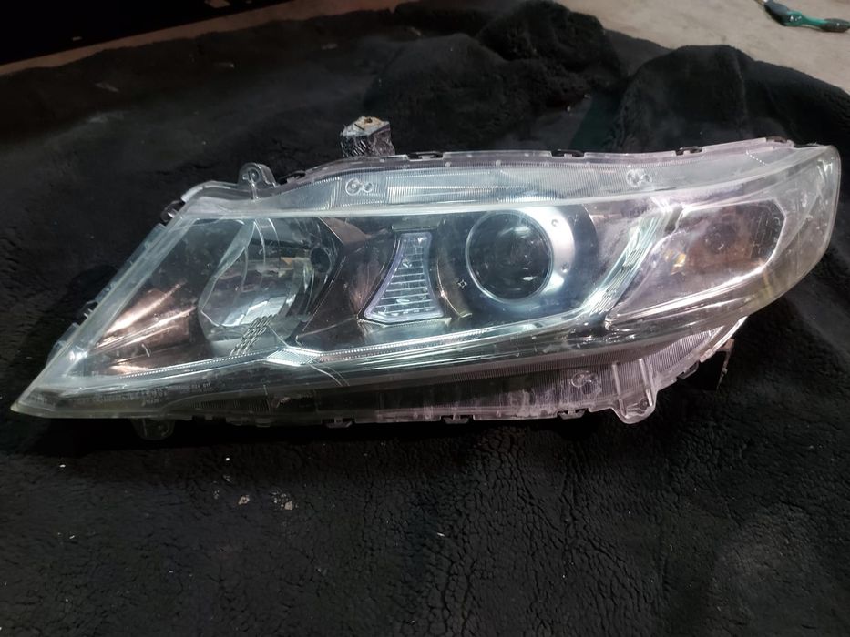 Продам фары Honda odyssey