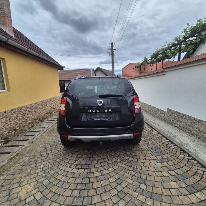 Dacia Duster , benzina ,euro 5 , clima functionala , piele , navi , Rate ,Germania ,2014