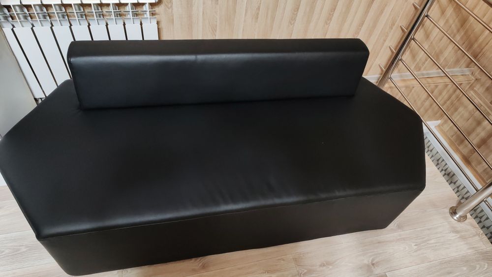 Диван + 2 кресла