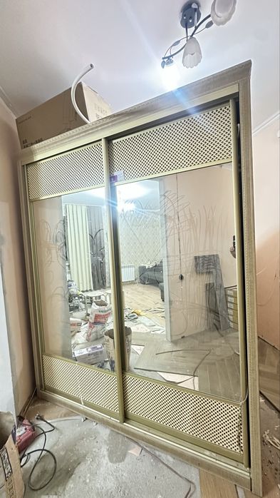Продам шкаф-купе
