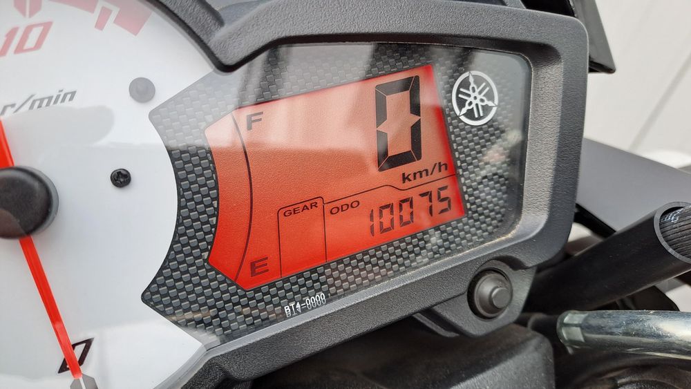 MotoFly Ploiesti vinde Yamaha Ys125 categ A1