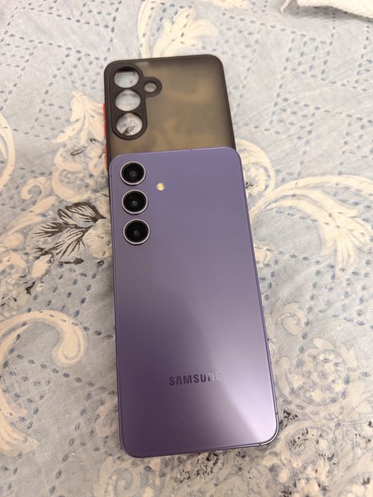 Samsung S24 8/256 идеал