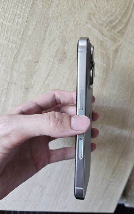 93% IPhone 16 pro