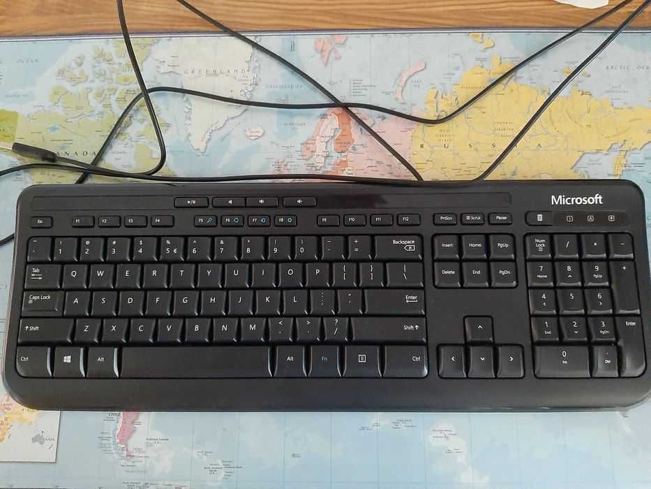 Tastatură microsoft nouă