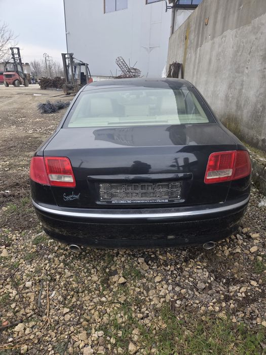 Dezmembrez audi a8 4x4