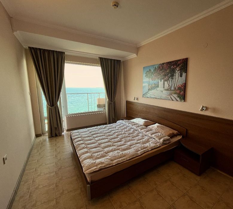 Продава се Двустаен апартамент в Свети Влас - 80 кв.м за 1 €/кв.м - Снимка #6