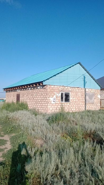 Продам дом в п. Құрайлы
