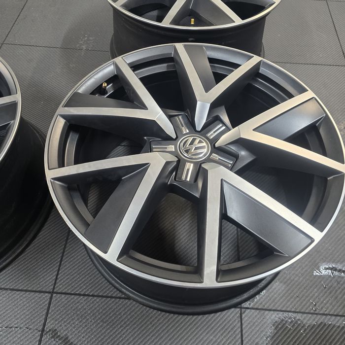Оригинални  VW джанти 20"-модел Braga