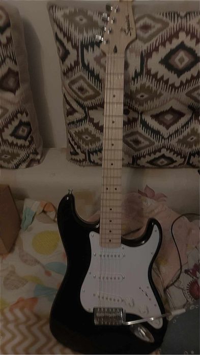 Chitara Electrica Fender Squier+amplificator