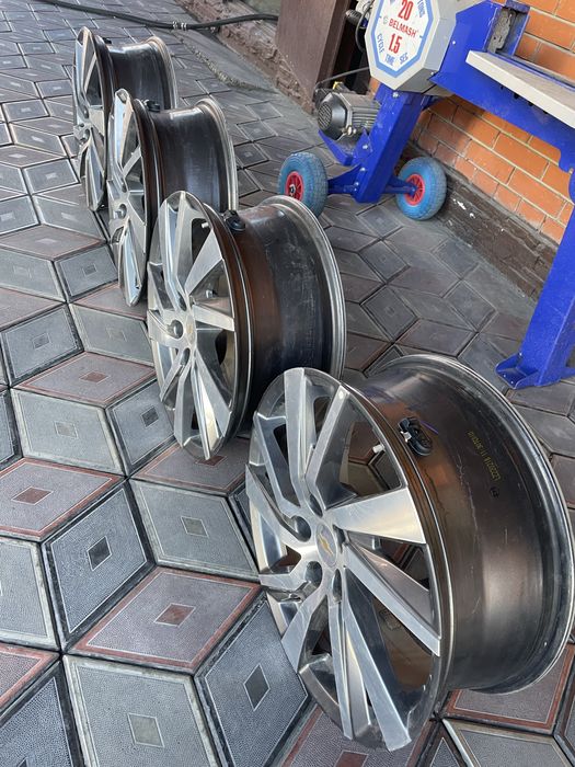 Продам диски R18