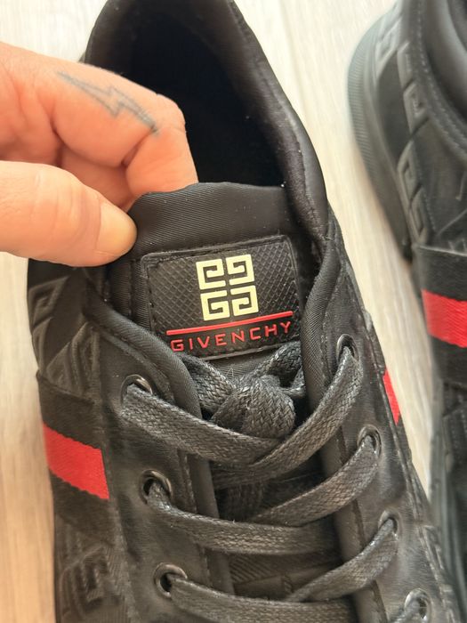 Спортно елегантни мъжки обувки Givenchy