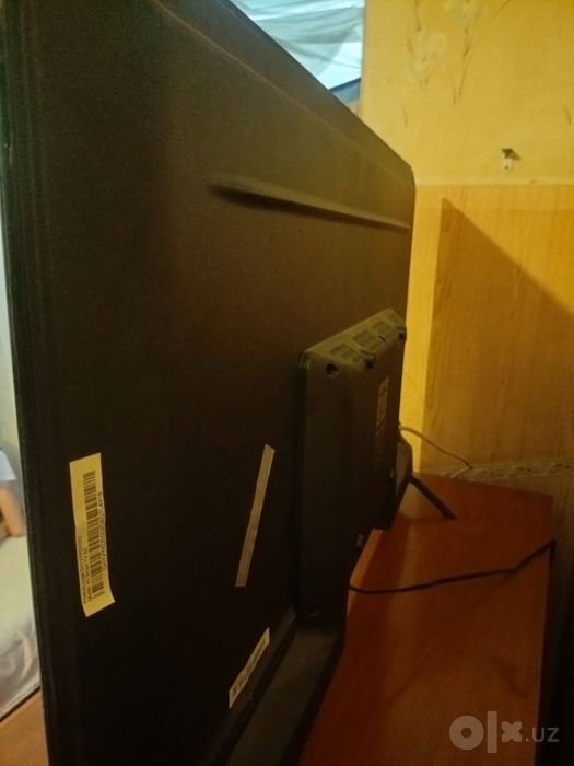 Televizor sotiladi SMART 43 HAIER B/U