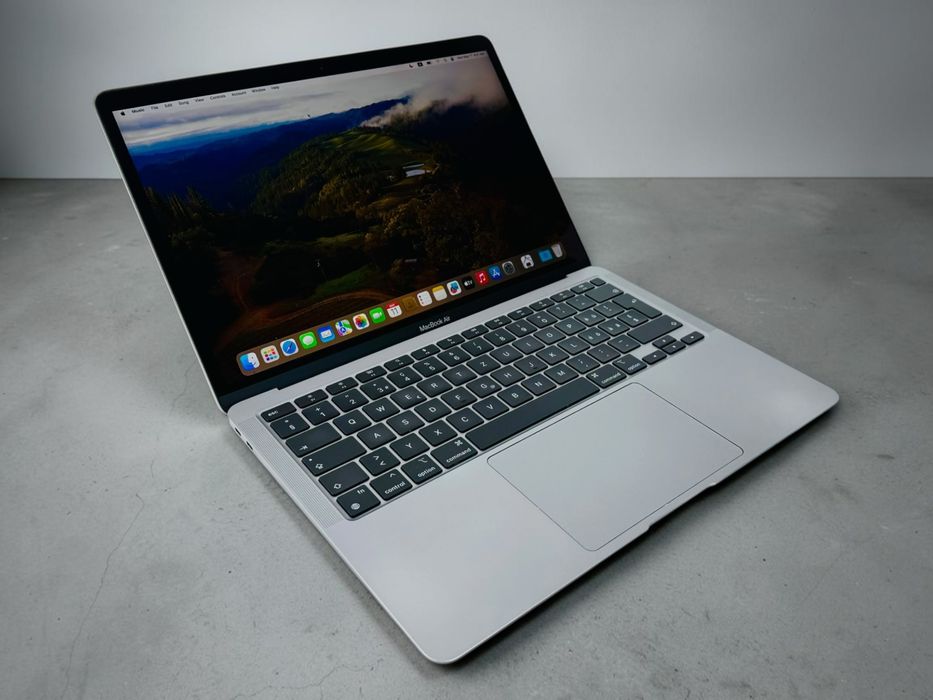 Apple MacBook Air 13 inch M1 16RAM 512GB Space Gray Отличен! Гаранция! — миниатюра 2