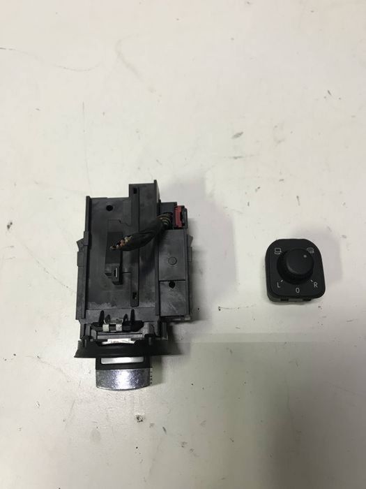 Contact cititor cheie, buton oglinzi cu rabatare Passat B6 B7 CC