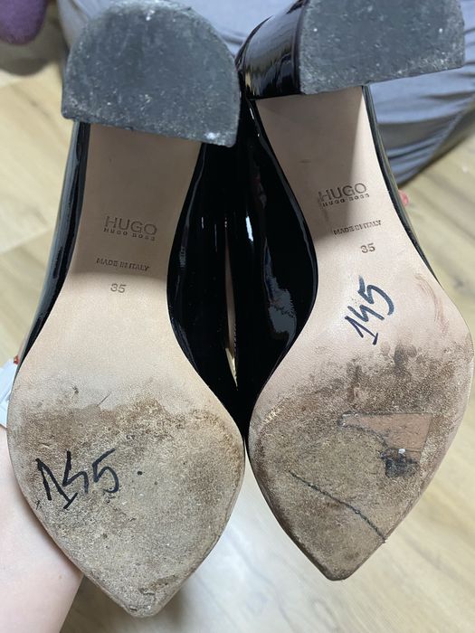 Pantofi Hugo boss marimea 35