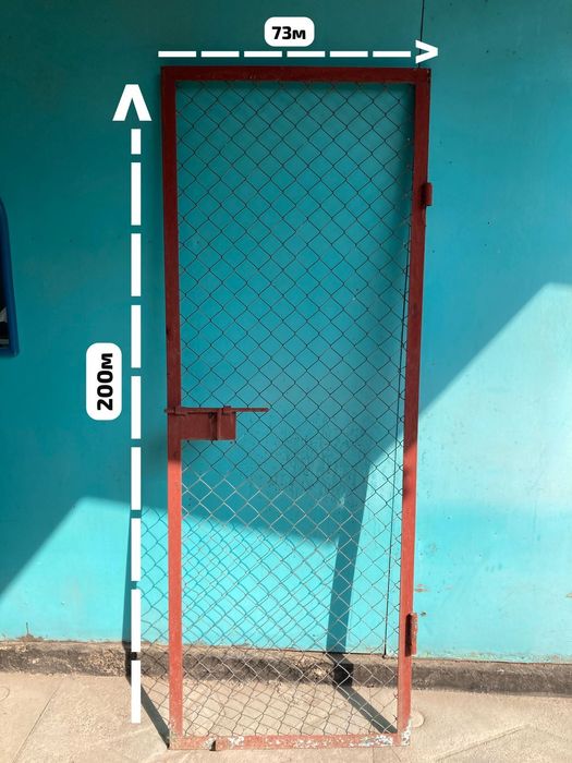 Дверь металлический для вольера