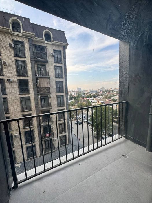 Black Tower yakkasaroy