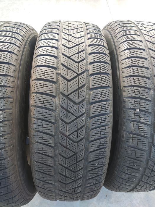 225/65/17 Pirelli
