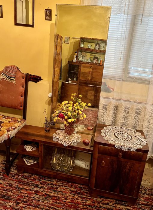 Mobila veche nuc, 12 obiecte