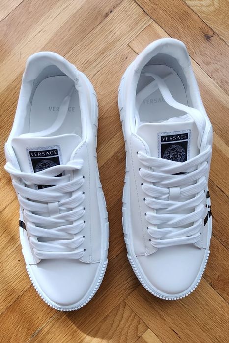 Нови Бели Кожени Маратонки Versace Logo La Greca