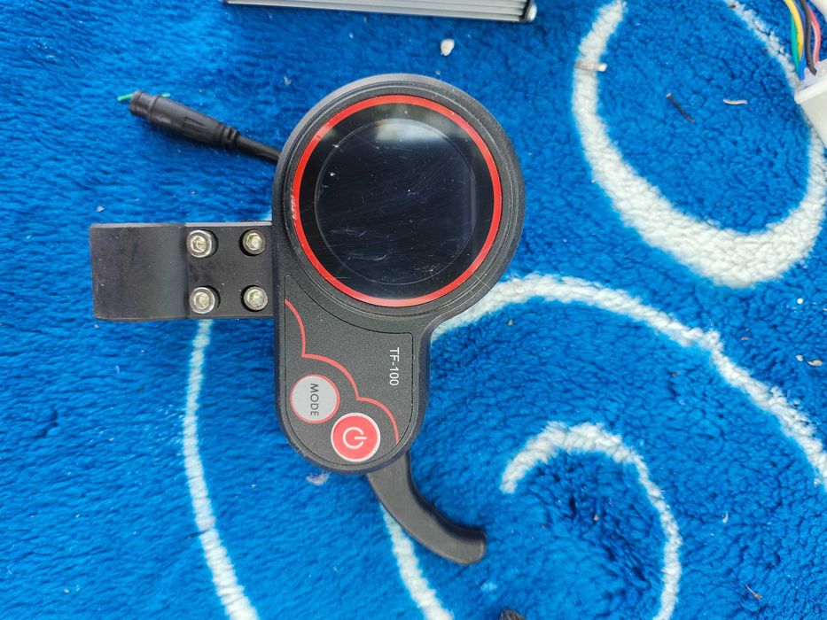 Vând trotinetă electrică Kukirin/Kugoo M4 Pro pentru piese sau reparație