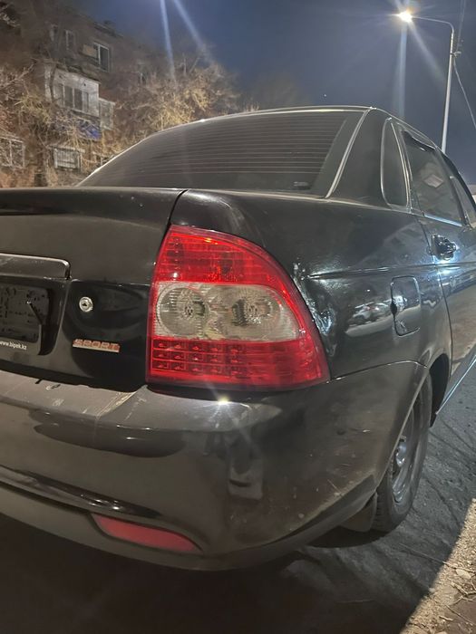 Приора 2012г.в цвет черный