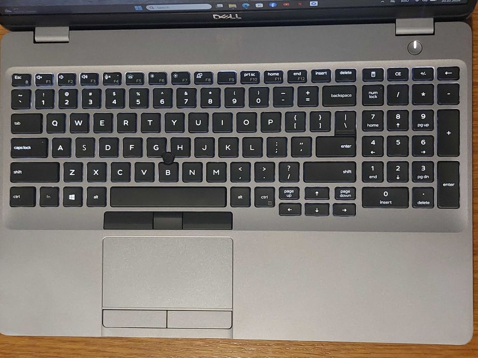 Laptop Dell i7 10750h 2,6Ghz/5Ghz,16GB, 500GB, Nvidia P620 4GB, Win11