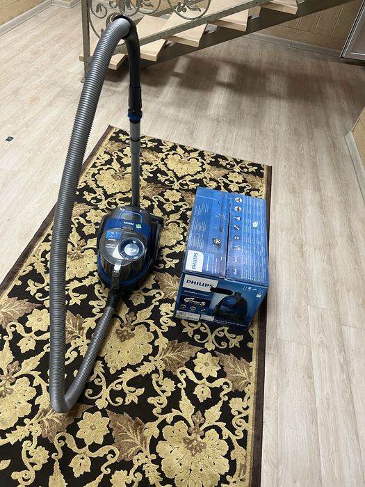 Пылесос Philips в хорошем состоянии