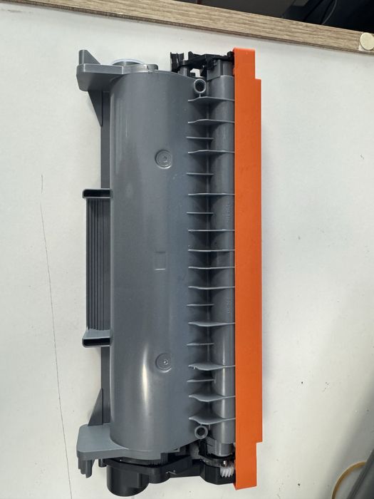 Нова тонер касета Brother TN-2220 – разопакована
