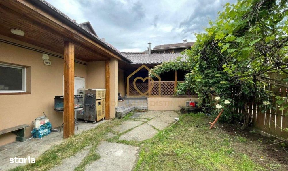 Casa cu 4 camere zona Centru vechi