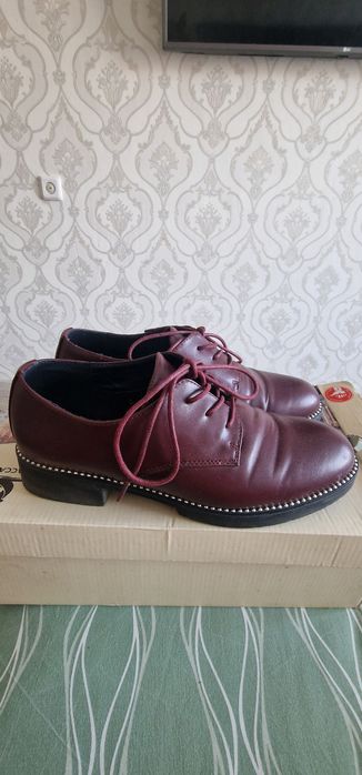 Продам туфли женские 38 размер