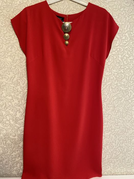 Платье женское