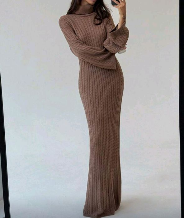 Дълга плетена рокля