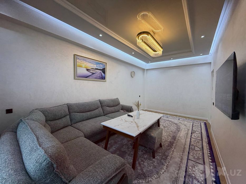 Продается 3 ком. Квартира площадью 85 кв.м. По ул. Рудаки